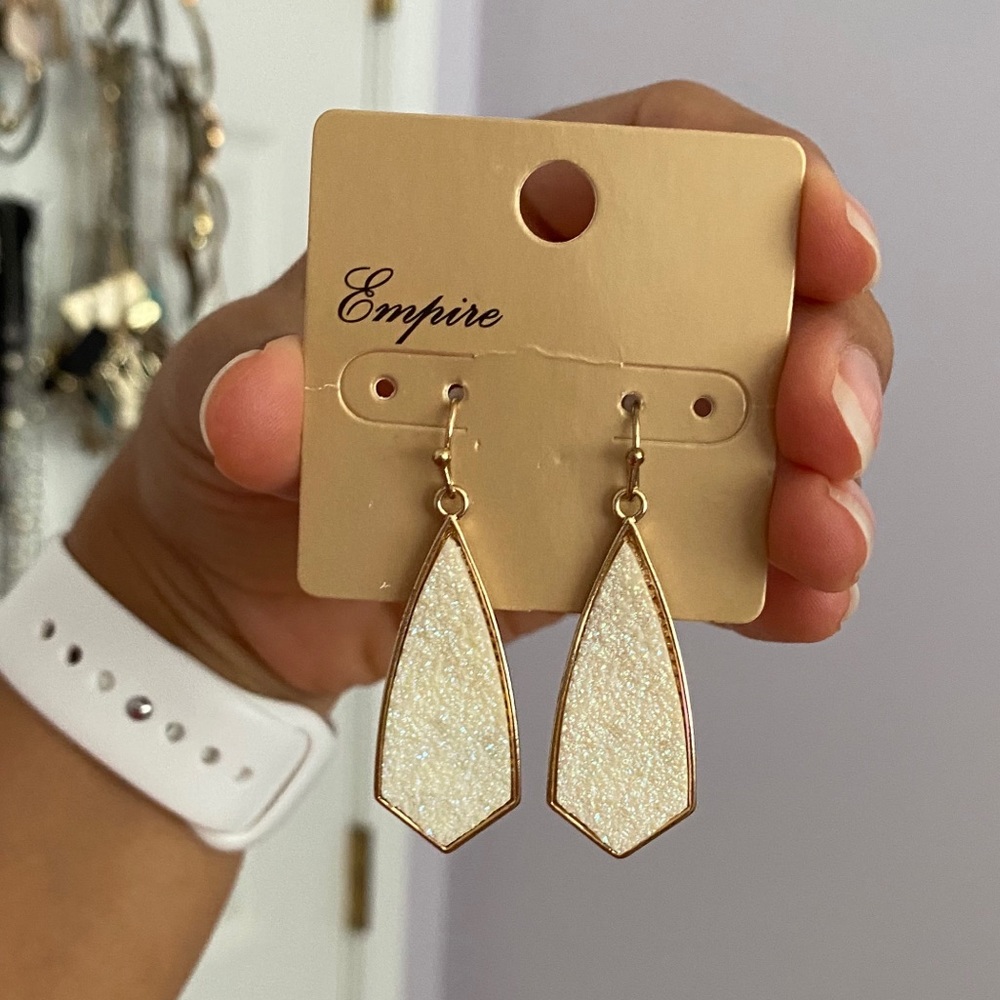 Stone Earrings NWOT